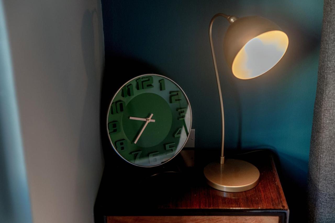 Home N 5 By Quokka 360 - Vintage-Soul Flat On Como Cathedral Exteriör bild